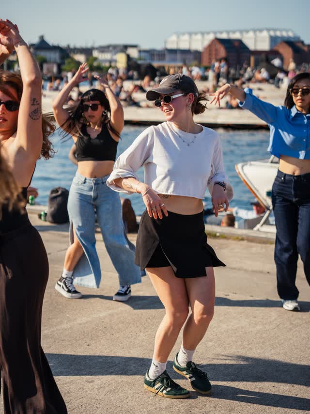 Salsa Wednesdays på Broens