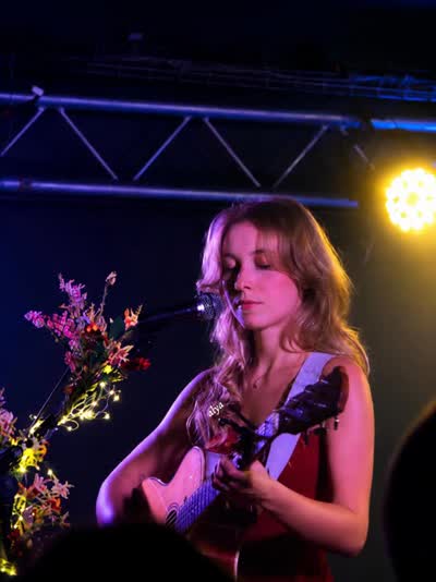 Sydney Rose at La Bellevilloise