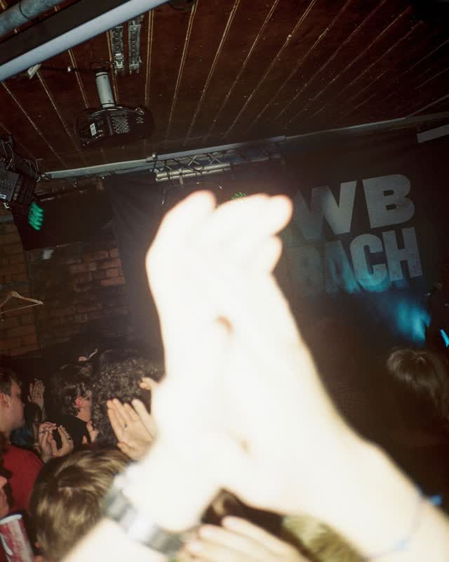 CLWBS HENO/TONIGHT!