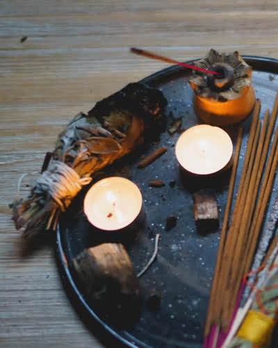 Sunset Yin & Sound Bath / Hypnosis & Sound