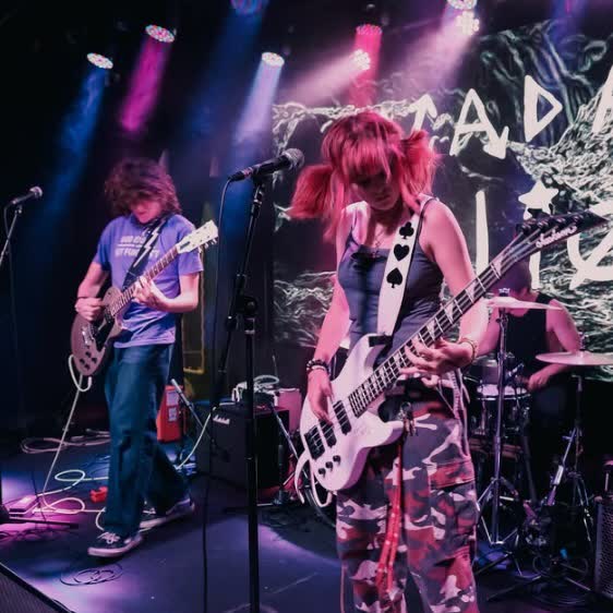 !!️ TONIGHT !!️ Indie pop and alternative band @vadaandtheelliotts is bringing the high energy to Lost Lake 💥🔊 w/ support from Suburband Nightmare and @flailco