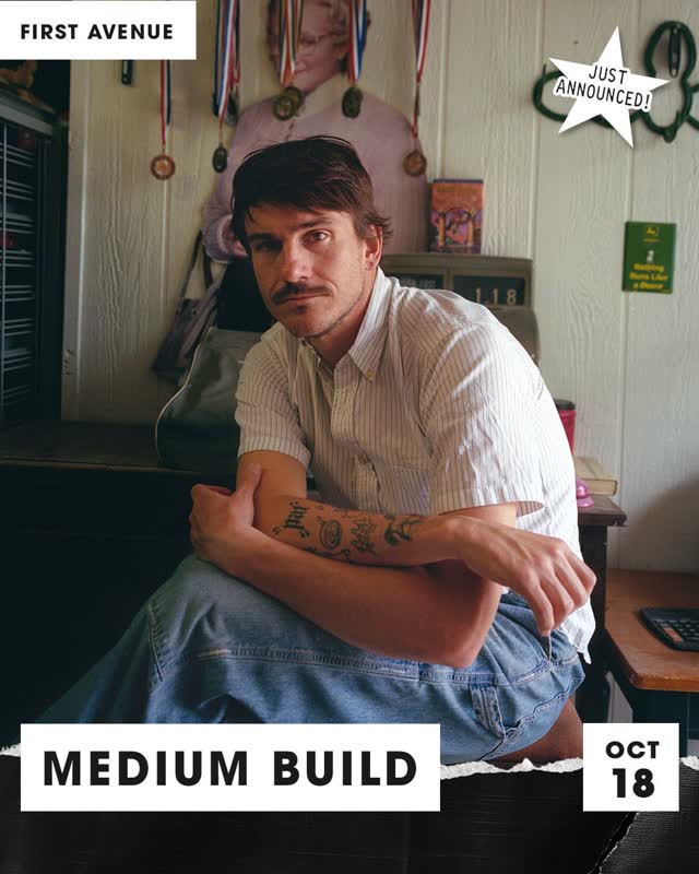MEDIUM BUILD
