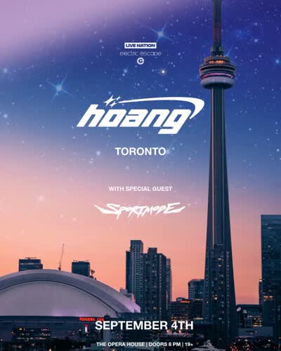 Hoang At The Opera House