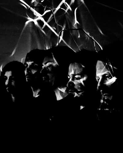 ORANSSI PAZUZU + MÙR
