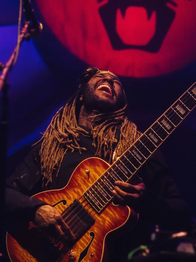 Distracted AF Tour