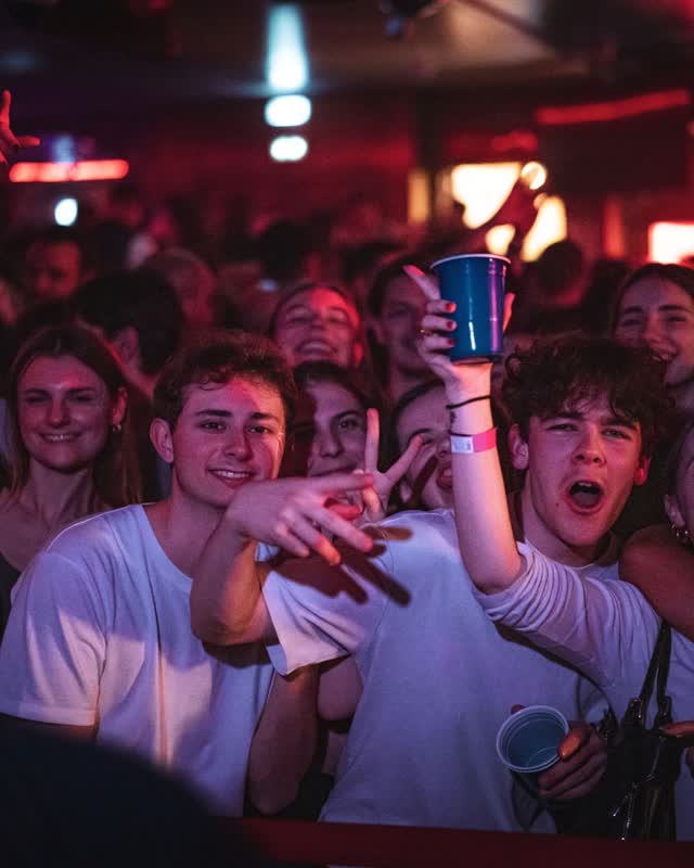 DJ set tous les soirs à partir de 23h