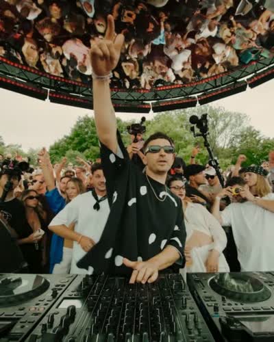VISION open air MFW presents MICHAEL BIBI
