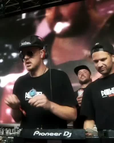 NEUROHEADZ x EATBRAIN