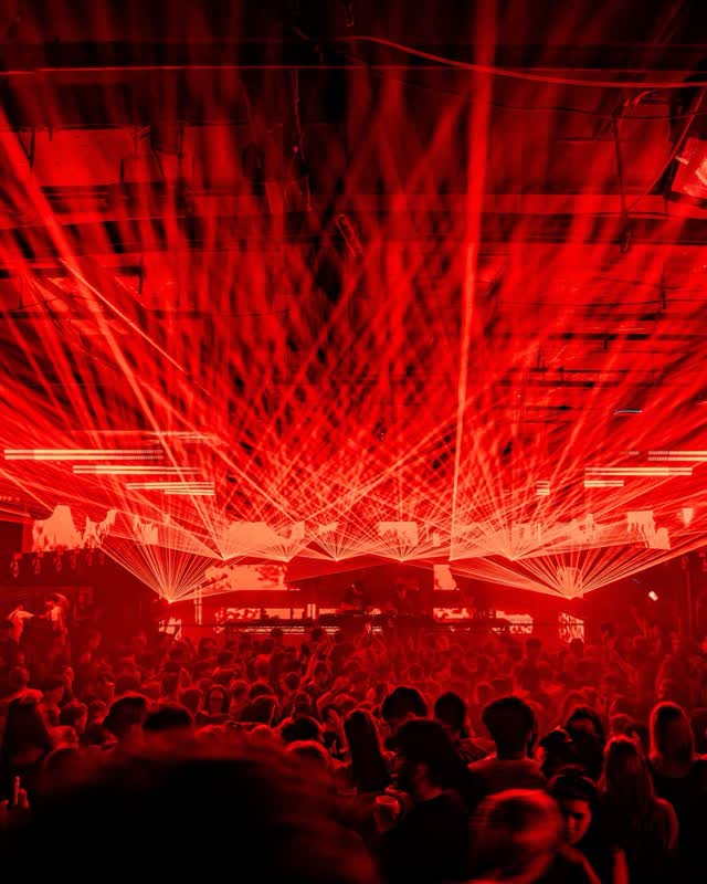 Unit 13 Bank Holiday Sunday