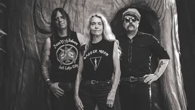 DEAD MOON NIGHT - Toody Cole & Her Band