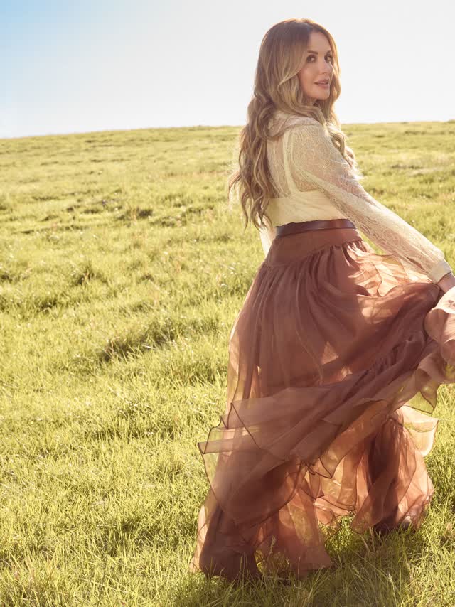 Carly Pearce’s new album celebration
