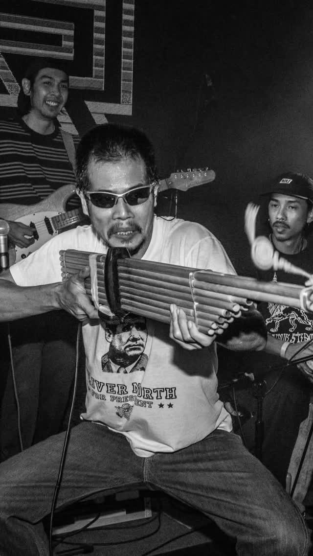ธุลีดิน - SRIRAJAH ROCKERS