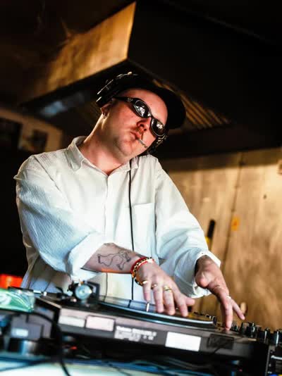 Standard Records arrive at Bricks on Sat 5 Sept and they’re bringing Co-founder of Bizarre Trax B.Love for a ride through electro, house and deep grooves
