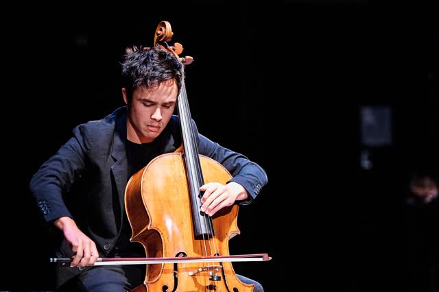 Bach is back at Miller this fall! Jennifer Koh performs Sonatas & Partitas for solo violin (9/24); Geneva Lewis, Brian Isaacs & Jay Campbell take on the Goldberg Variations for string trio; Simone Dinnerstein closes with Solo Dialogues: Bach Inventions & Sinfonias (11/5).
