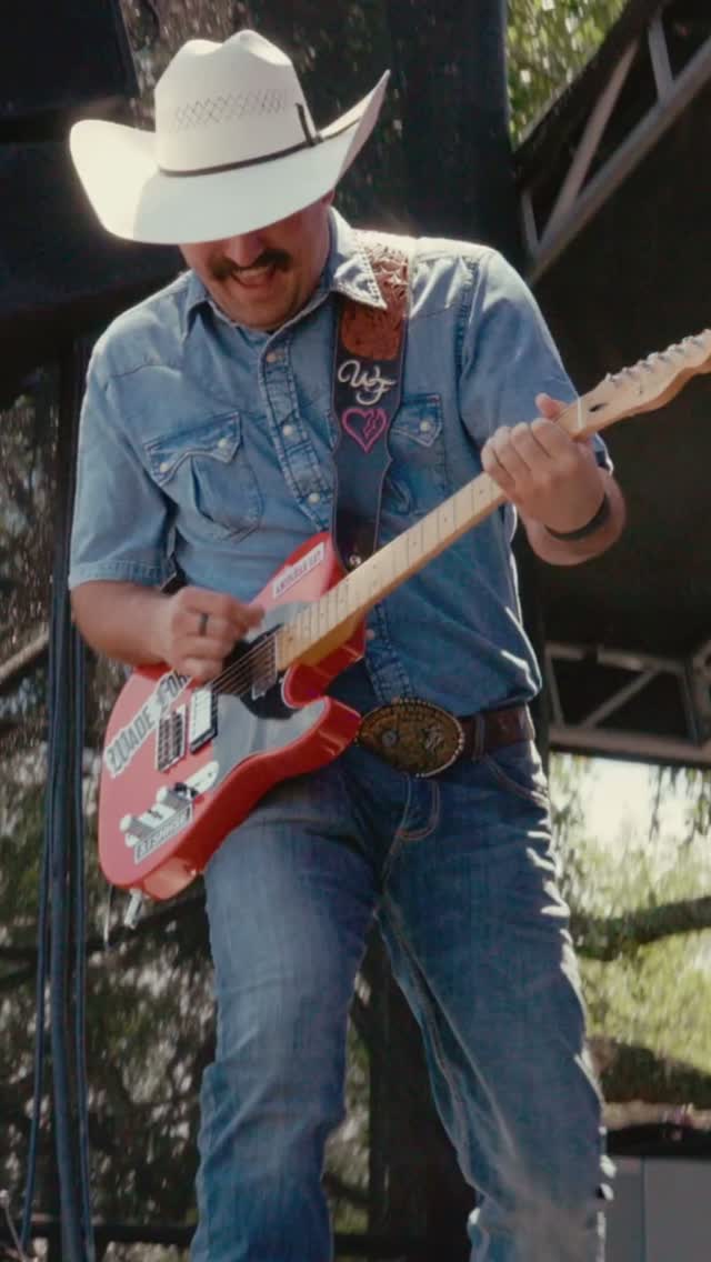 Wade Forster in Dallas with Danno Simpson