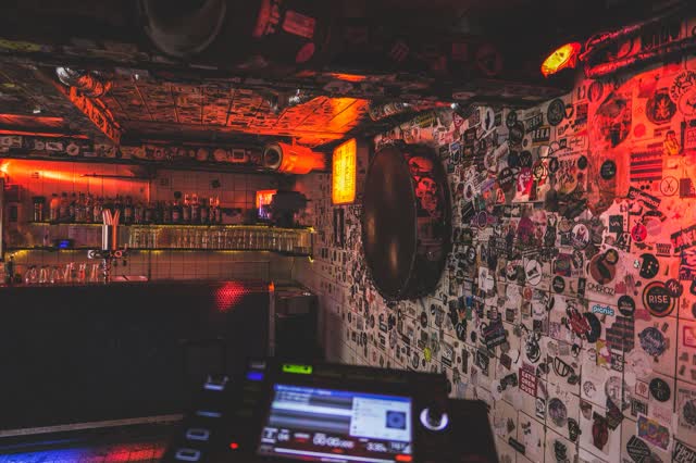 System Error @systemerrorworldwide With: // Elli.on @ell.i.on // Frozilla @frozillamoses // Ines Cartas // Ksenia K From 15:00-late 🪩🌥️🪩🌥️🪩