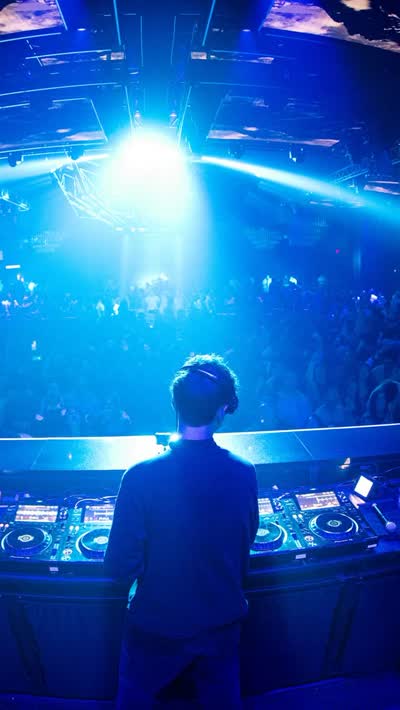 Friday, Sept. 18 🤩 @rlgrime returns to deliver a bass-heavy takeover you won’t want to miss 🔊🔥