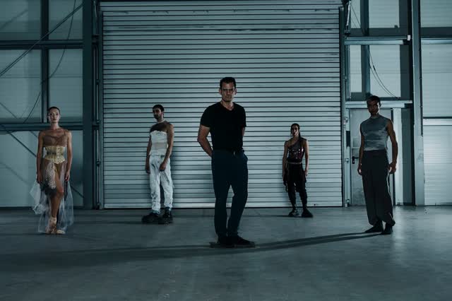 Metaxy: A new immersive dance performance presented by Leonis Works