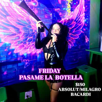 FRIDAY PASAME LA BOTELLA