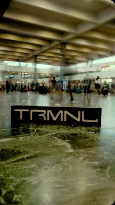 TRMNL LONDON : 93 FEET EAST