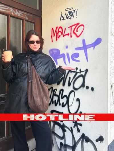 RIET AT HOTLINE