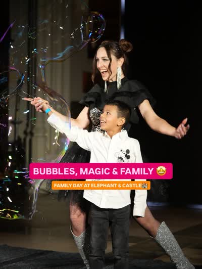 BUBBLES, MAGIC & FAMILY FUN! - Bubble Performance
