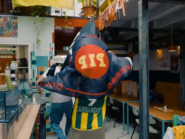 PIP GOES SKATECAFE during ADE