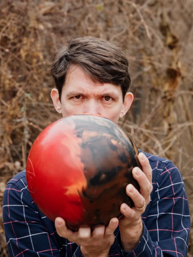 TIM KASHER plays a CURSIVE acoustic set
