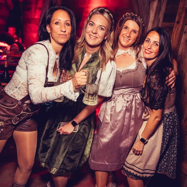 Oktoberfest im Strandbad Grünau - Beach Wiesn & Wiesn Brunch