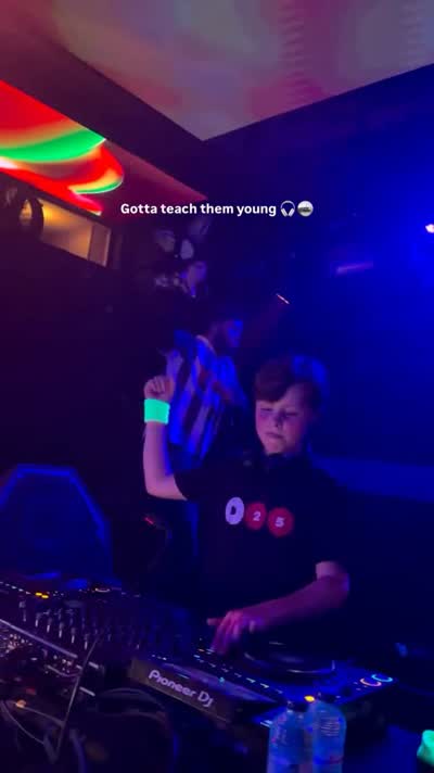 A’DAM Rave School is back!