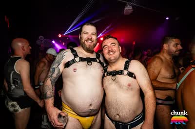 Chunky, sexy and stripped down to the BEAR MINIMUM! 🐻🩲🐻