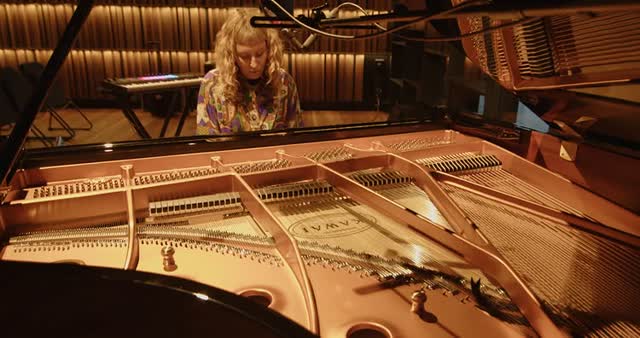 Sophie Hutchings — live at Galiläakirche