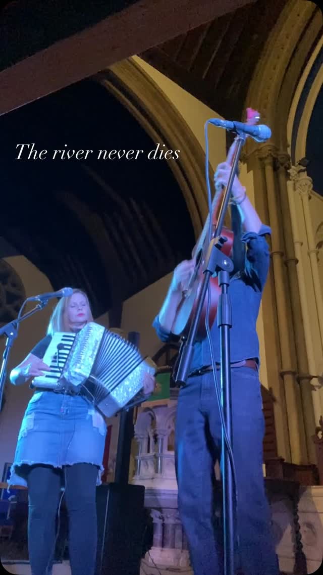 THE RIVER NEVER DIES tour