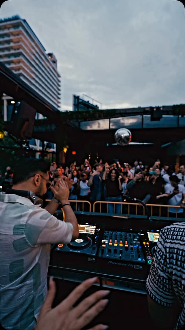 We started the summer together, and we’re closing it out together too! @samreedmusic and I are back on The Roof this Saturday, October 3rd @superioringredients. Join us Saturday!