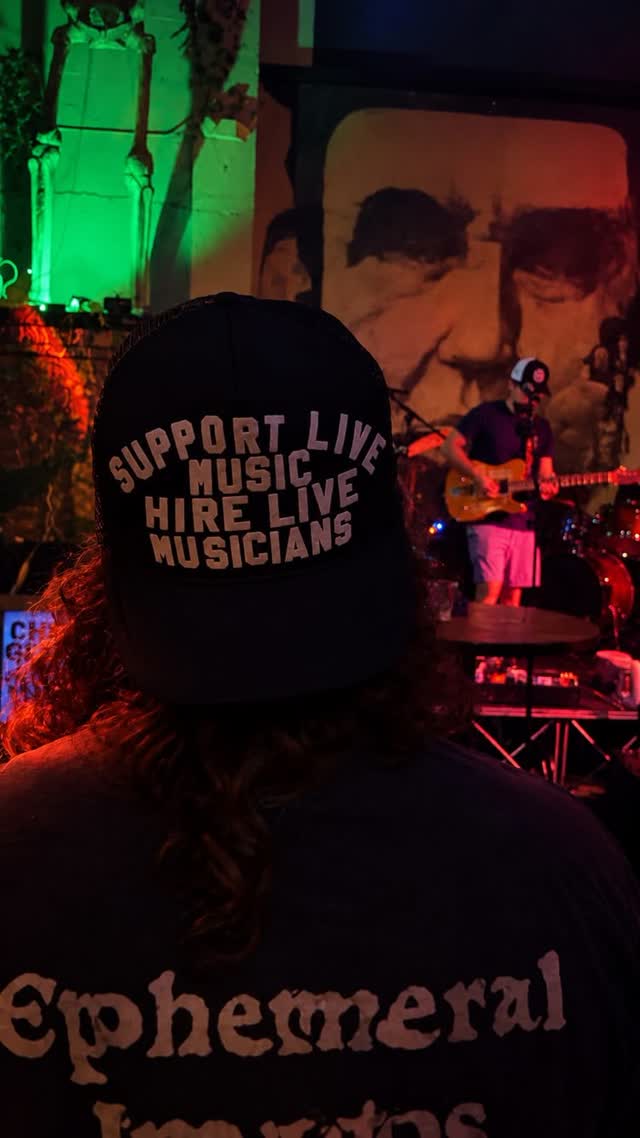 Live music night at Lincoln's Beard Miami featuring Art In The Park