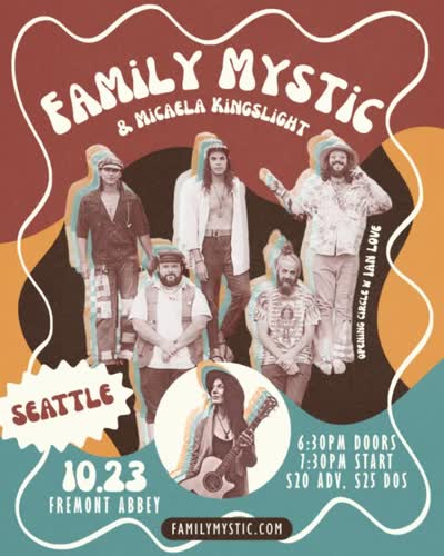 Family Mystic & Micaela Kingslight at Fremont Abbey