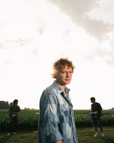 LOW TICKET WARNING! Knox is taking over in just one week with support from Emi Grace