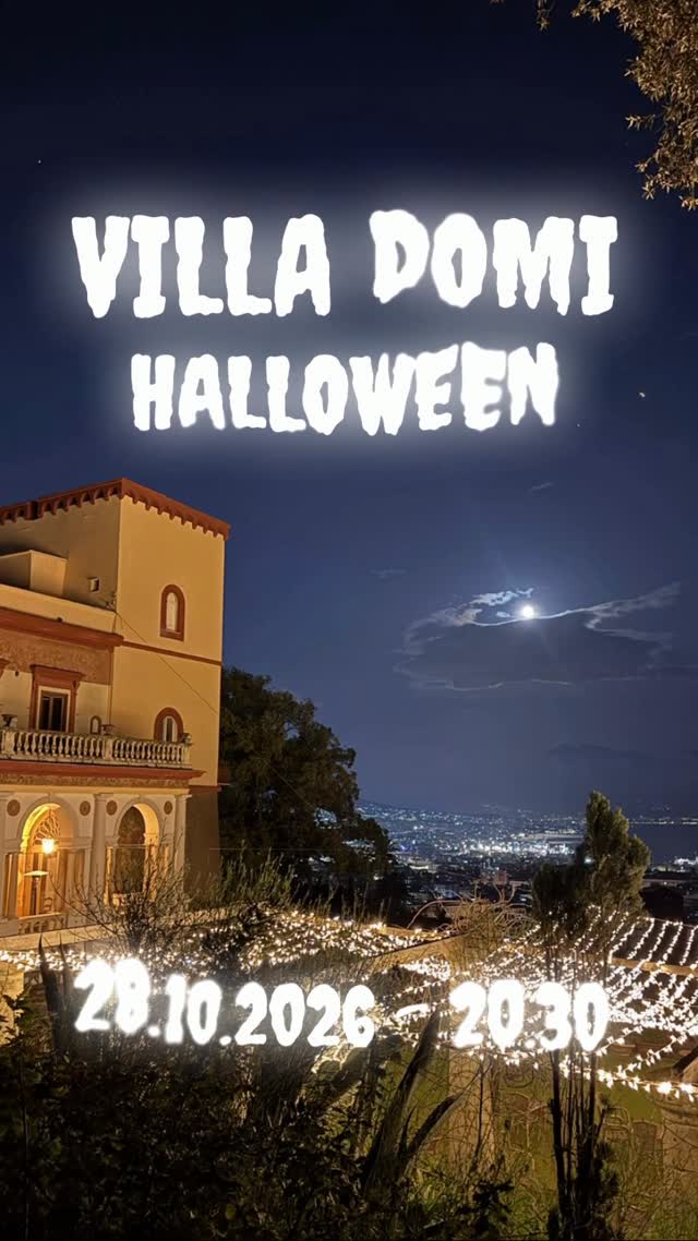 #HALLOWEEN A LUME DI CANDELA A VILLA DOMI #NAPOLI