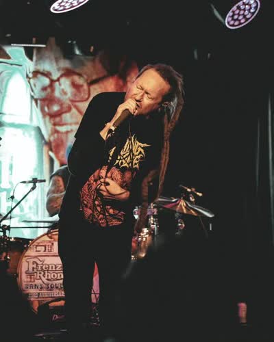 Frenzal Rhomb 'Sans Souci' 23rd Anniversary Celebration with Woolworths Flushot + Crab Nipaluna