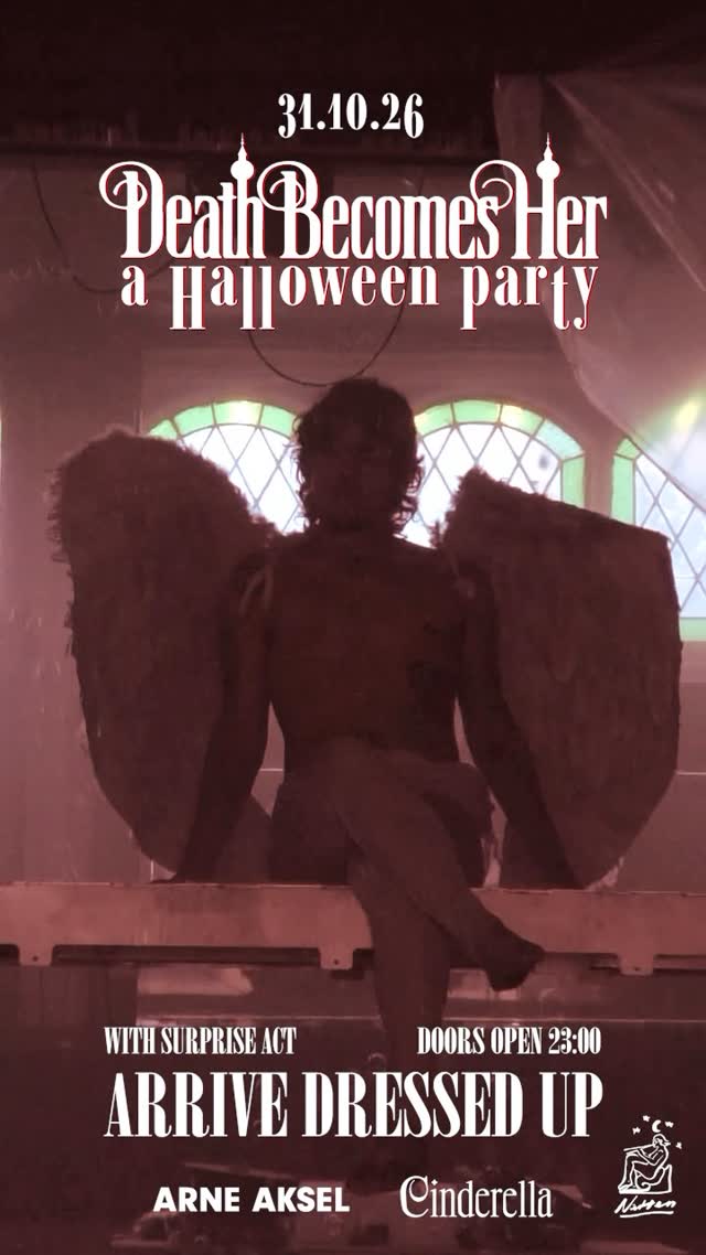 Death Becomes Her a Halloween party