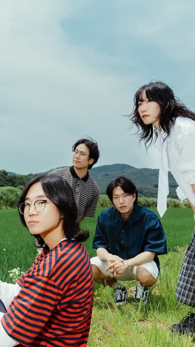 South Korean Indie rock 4-piece @banddabda live performance