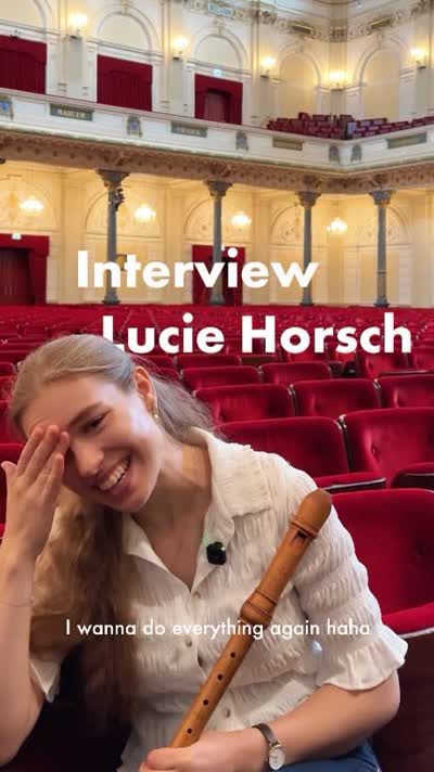 Get to know @luciehorsch and her recorder family 👋 Very excited about her spotlight this season! Her first concert coming up on October 27, featuring a Baroque program that ranges from Marais to Telemann and Hotteterre to Bach.