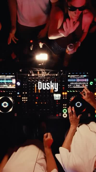 London duo Dusky are at Culture Box. Don’t miss this rare opportunity to experience the in-demand duo up close and in an intimate setting — something that stands in stark contrast to their usual performances for thousands of fans at iconic venues including The Warehouse Project, Amnesia Ibiza, Fabric London etc. Local crew Sounds Good support featuring @samrbowers @drze__ @ferdieslt and @ros_mrs_