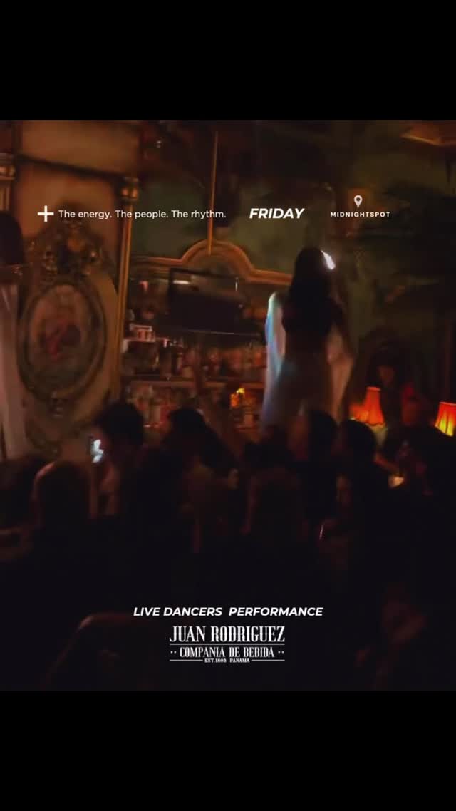 LIVE DANCERS PERFORMANCE