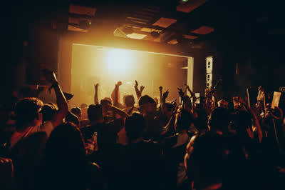 Basshaus: Hard Groove a Hard Techno OG y Schranz