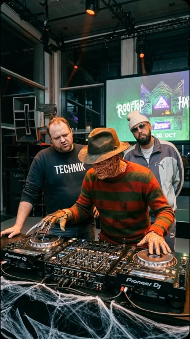 Behind the Screams – Episode 3 🦇🎬 / QUANTA x CRUX – ROOFTOP HALLOWEEN