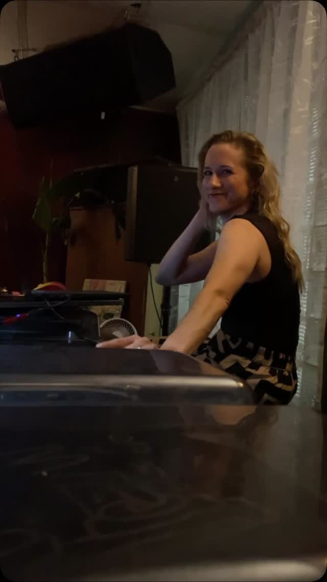 Tango Classes & Milonga at Motor City Wine