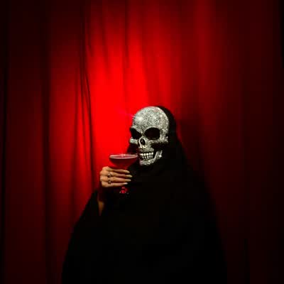 HALLOWEEN HARD LAUNCH