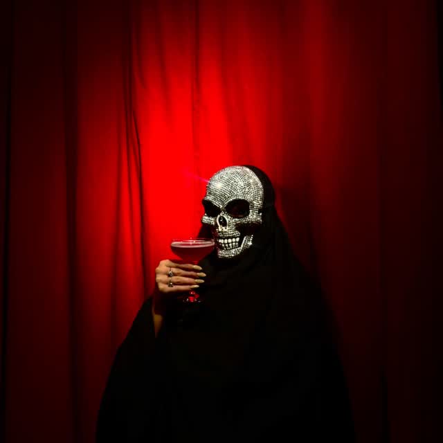 HALLOWEEN HARD LAUNCH