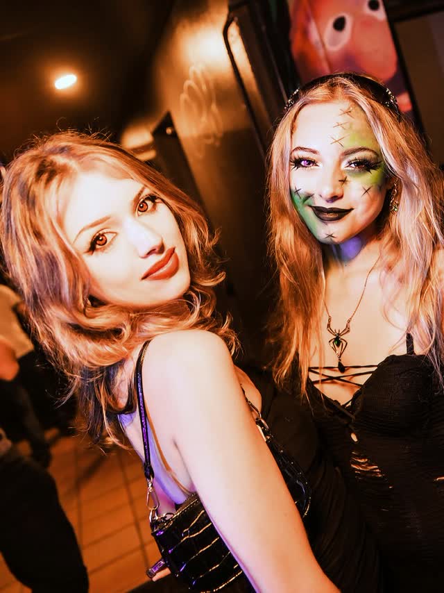 sp0Ooky season undead partying & a 5am sesh on Oct 31st